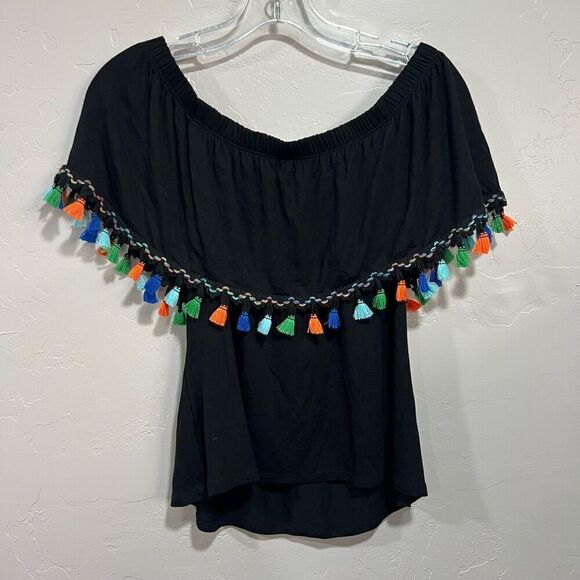 Pebble and Stone Fringe off the shoulder top - Picture 3 of 6